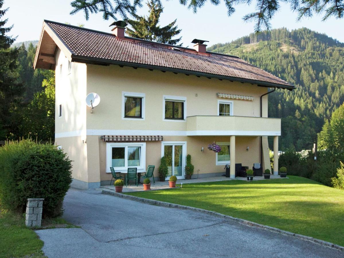 Apartment With Terrace In Salzburg Lungotz ภายนอก รูปภาพ